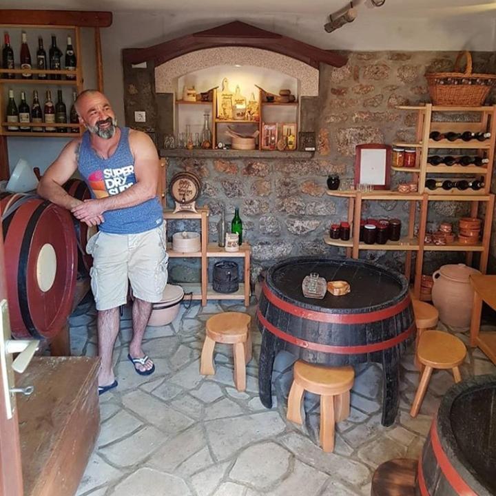 Seoski Turizam Melovic Rozanstvo Экстерьер фото